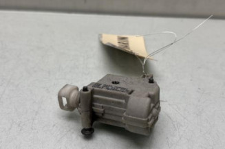 Actionneur verrou trappe d'essence VOLKSWAGEN POLO 4