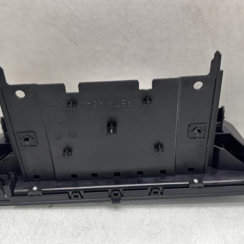 Commande autoradio PEUGEOT PARTNER 3 Photo n°5