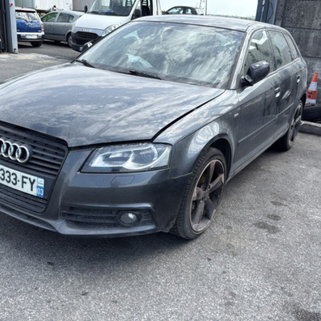 AUDI A3 2 SPORTBACK PHASE 2 2.0 TDI - 16V TURBO Photo n°1
