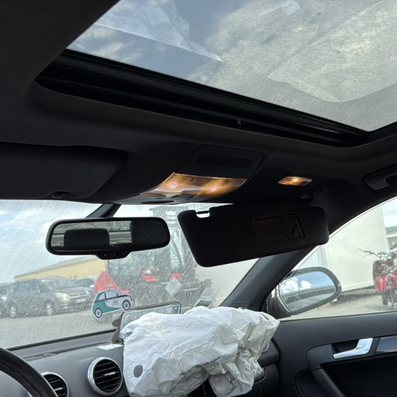 AUDI A3 2 SPORTBACK PHASE 2 2.0 TDI - 16V TURBO Photo n°13