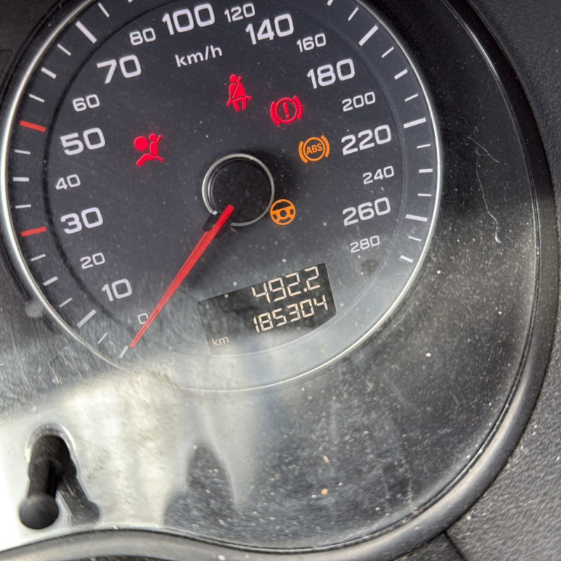 AUDI A3 2 SPORTBACK PHASE 2 2.0 TDI - 16V TURBO Photo n°20