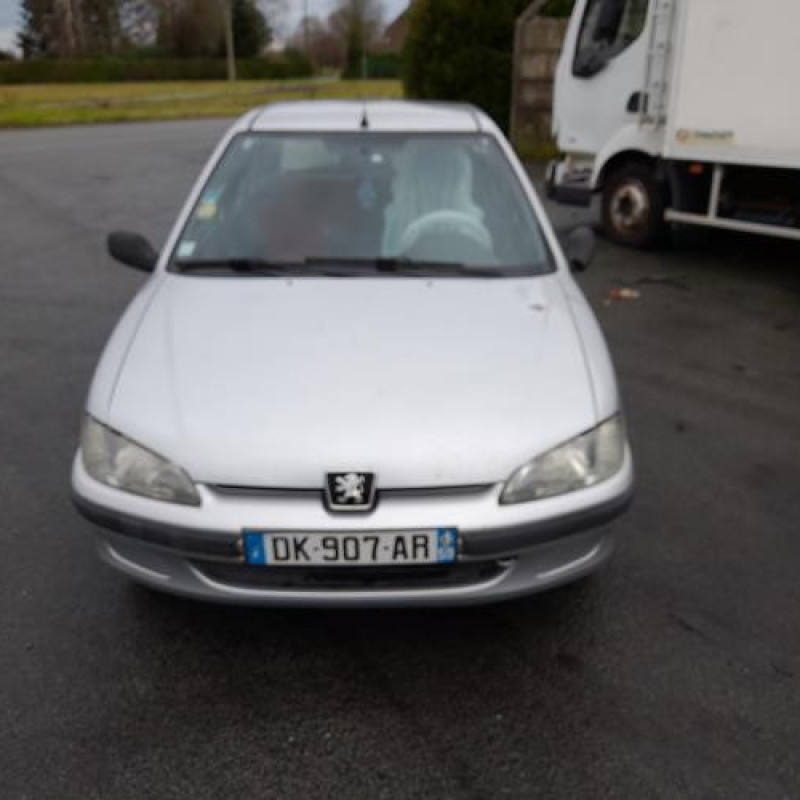Retroviseur droit PEUGEOT 106 Photo n°9