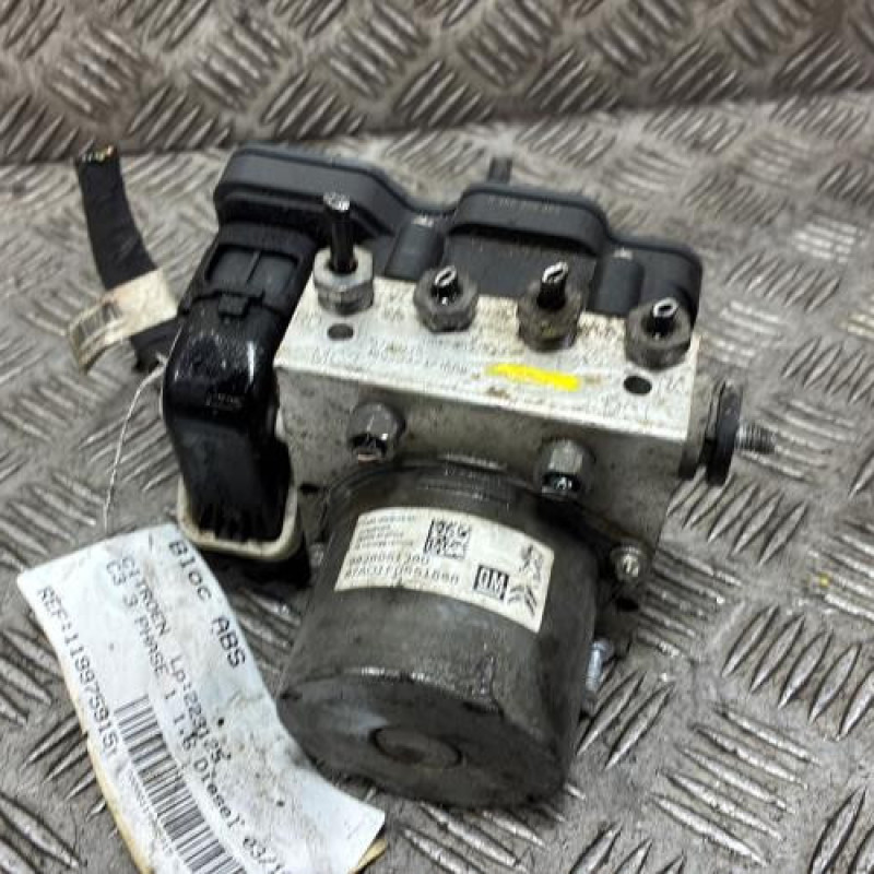 Bloc ABS (freins anti-blocage) CITROEN C3 3 Photo n°1