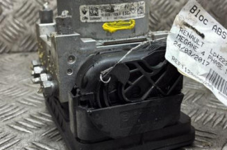 Bloc ABS (freins anti-blocage) RENAULT MEGANE 4 Photo n°1