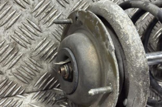 Amortisseur avant droit PEUGEOT 205