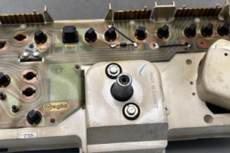 Compteur PEUGEOT 205