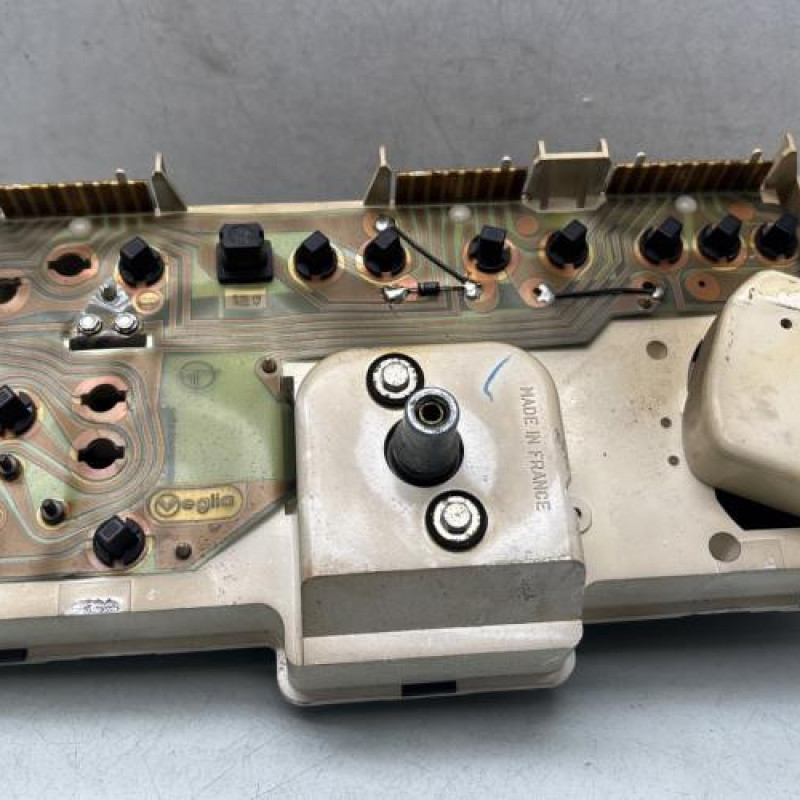 Compteur PEUGEOT 205 Photo n°4