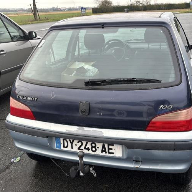 Retroviseur gauche PEUGEOT 106 Photo n°10