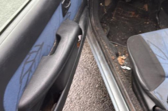 Contacteur tournant PEUGEOT 106