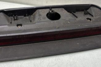 Feu arriere stop central PEUGEOT 106 Photo n°1