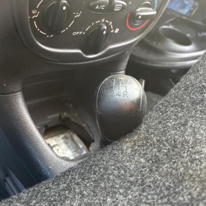 Pedale d'embrayage PEUGEOT 206 Photo n°12