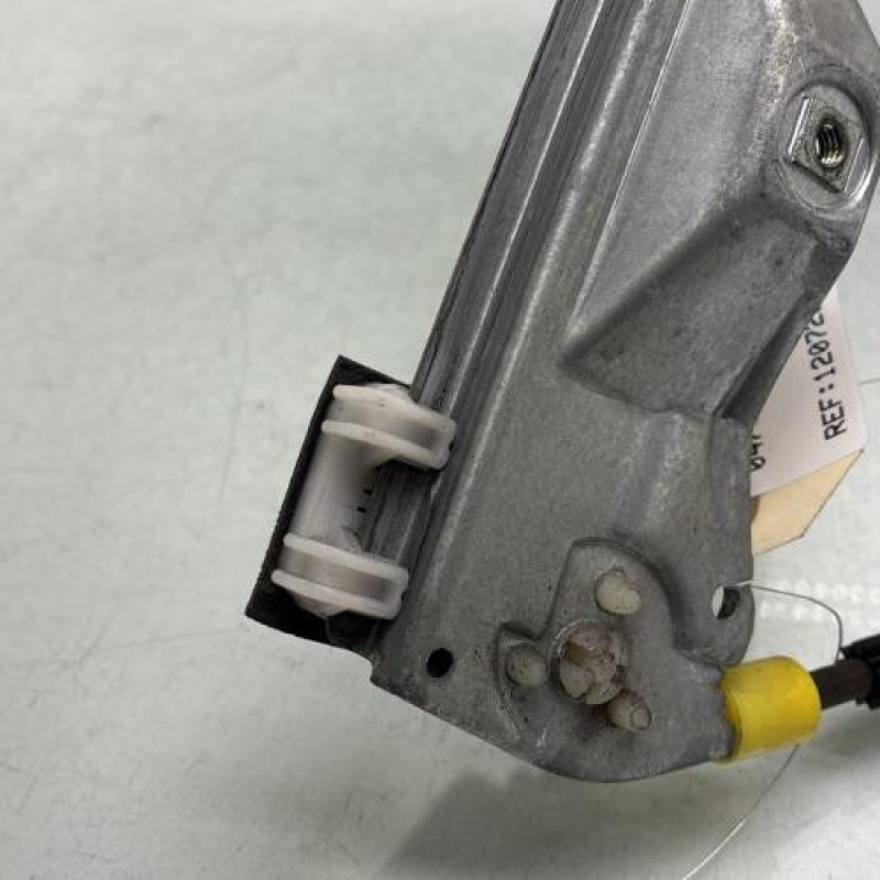 Leve vitre electrique avant gauche RENAULT CLIO 2 Photo n°4