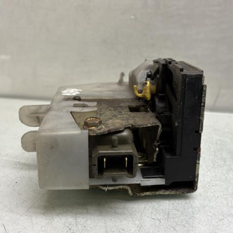 Serrure arriere gauche RENAULT CLIO 2 Photo n°2