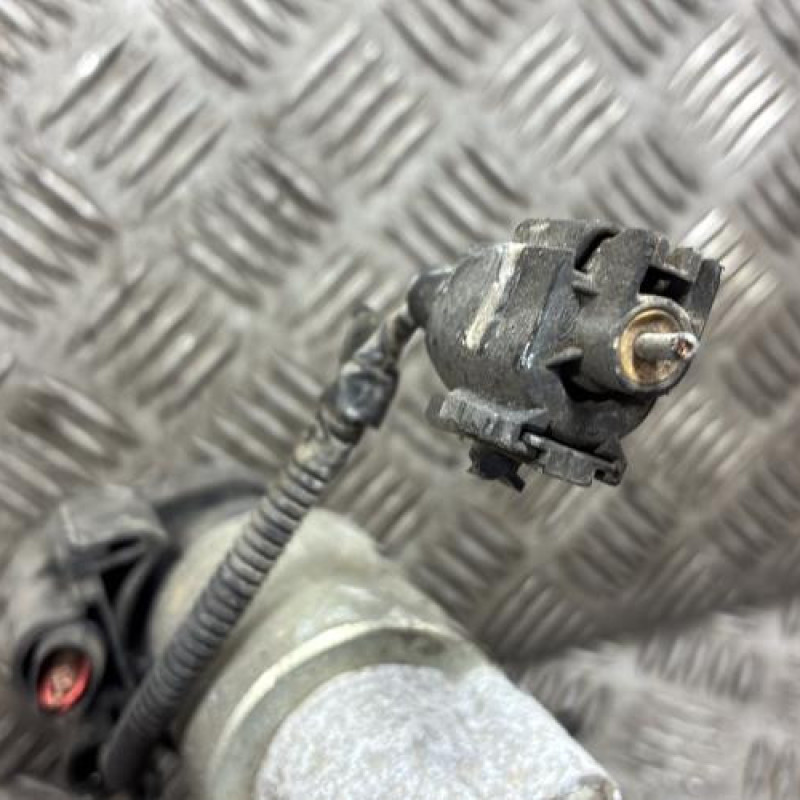 Demarreur FORD FOCUS 2 Photo n°4