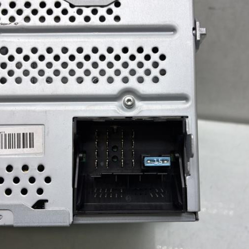 Autoradio d'origine VOLKSWAGEN POLO 5 Photo n°3