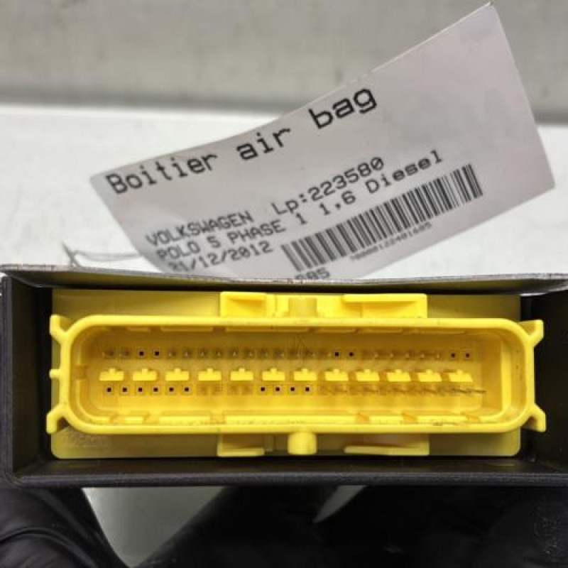 Boitier air bag VOLKSWAGEN POLO 5 Photo n°3