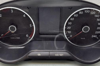Compteur VOLKSWAGEN POLO 5 Photo n°1