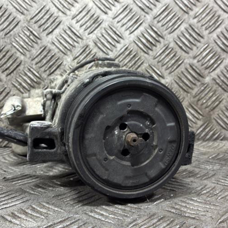 Compresseur clim BMW SERIE 3 E90 Photo n°3