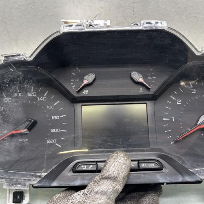 Compteur PEUGEOT PARTNER 3 Photo n°1