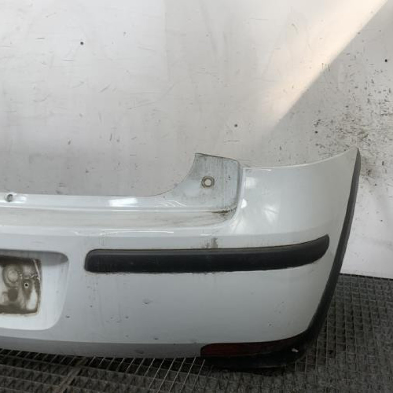 Pare choc arriere OPEL CORSA C Photo n°3