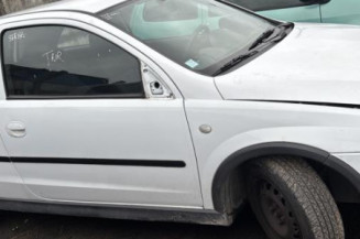 Pare choc arriere OPEL CORSA C