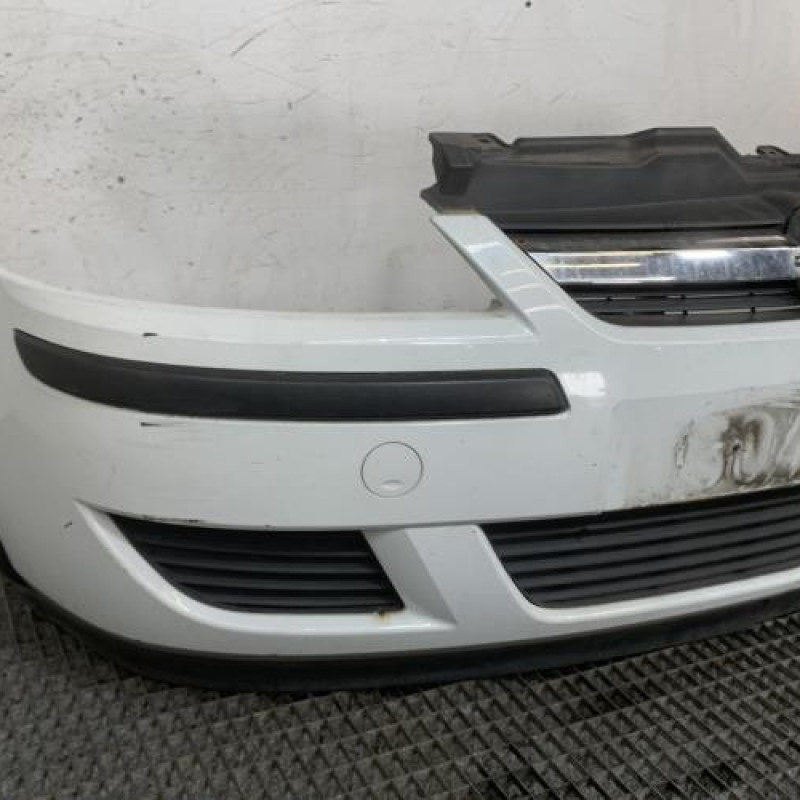 Pare choc avant OPEL CORSA C Photo n°2