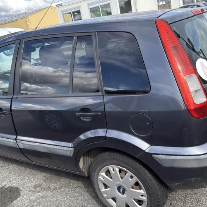 Feu arriere principal droit (feux) FORD FUSION Photo n°9