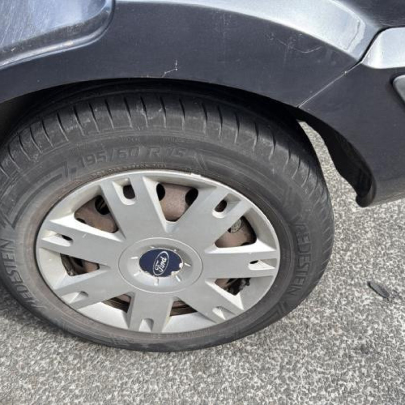 Feu arriere principal droit (feux) FORD FUSION Photo n°20