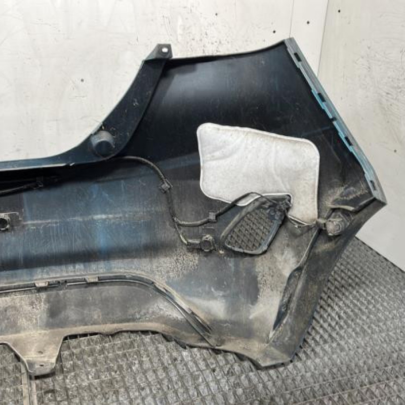 Pare choc arriere FORD FIESTA 7 Photo n°4