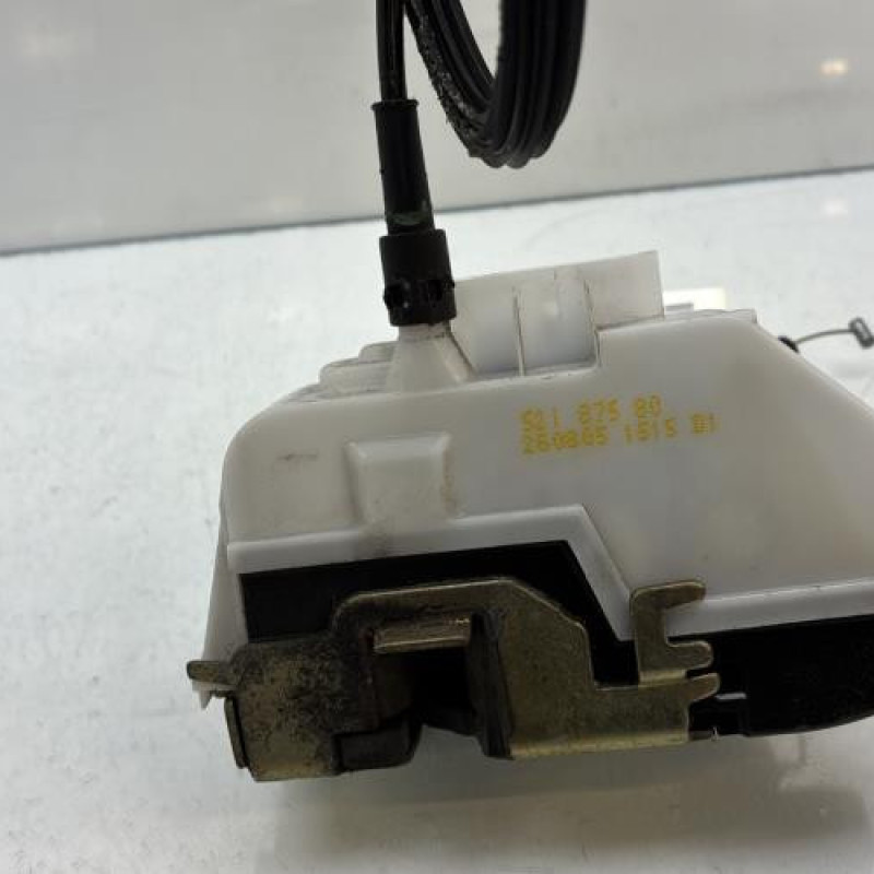 Serrure avant droit CITROEN C2 Photo n°7