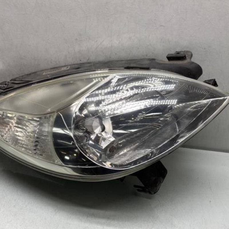 Optique avant principal droit (feux)(phare) CITROEN XSARA PICASSO Photo n°1