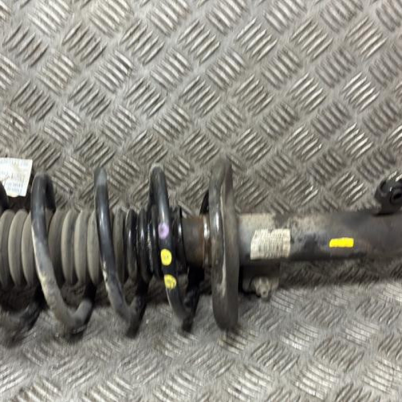 Amortisseur avant gauche PEUGEOT 208 1 Photo n°1