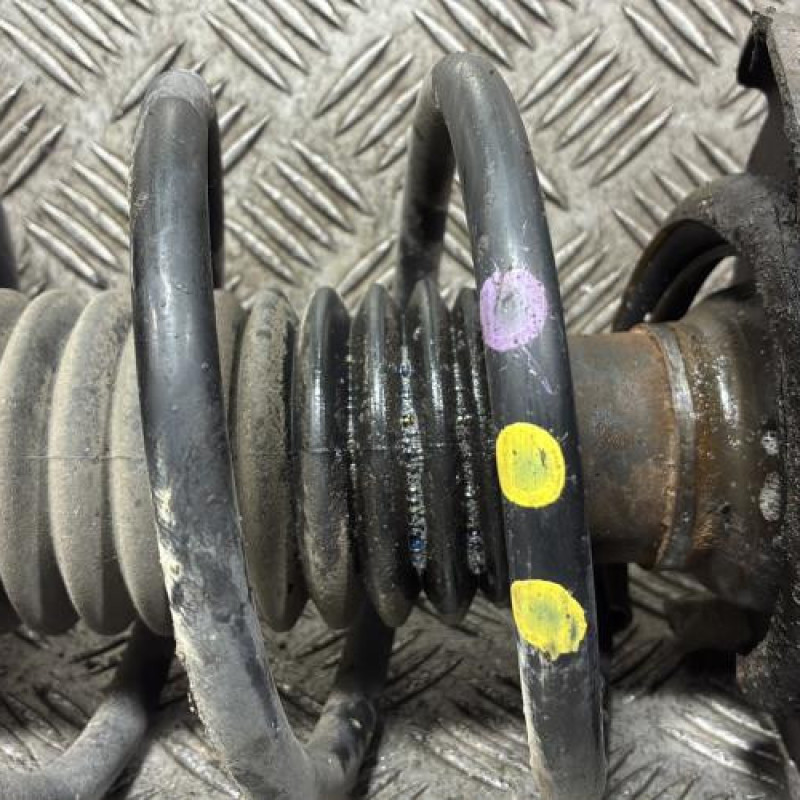 Amortisseur avant gauche PEUGEOT 208 1 Photo n°2