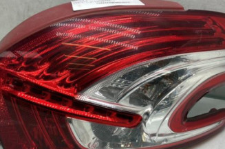 Feu arriere principal droit (feux) PEUGEOT 208 1 Photo n°1