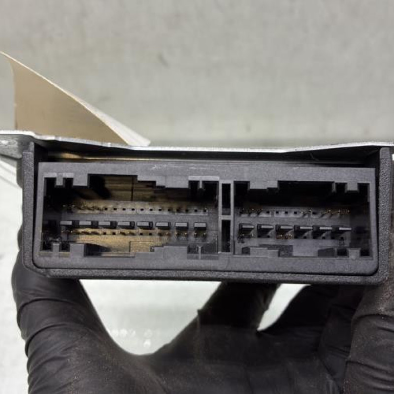 Boitier air bag PEUGEOT 208 1 Photo n°3