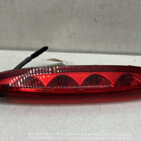 Feu arriere stop central PEUGEOT 208 1 Photo n°1