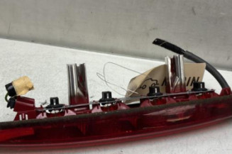 Feu arriere stop central PEUGEOT 208 1