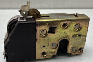 Serrure avant droit PEUGEOT 307 Photo n°1