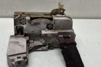 Serrure avant droit PEUGEOT 307