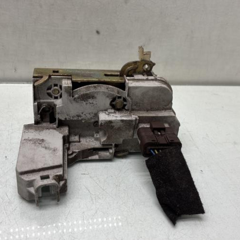 Serrure avant droit PEUGEOT 307 Photo n°2