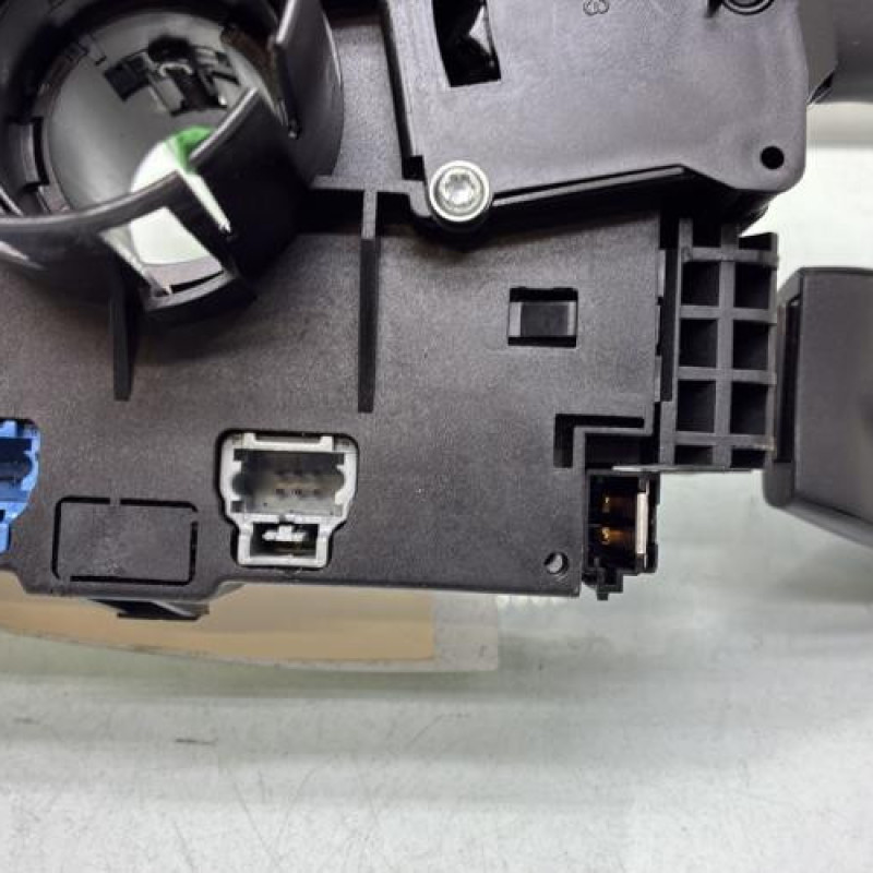 Com (Bloc Contacteur Tournant+Commodo Essuie Glace+Commodo Phare) PEUGEOT 407 Photo n°8