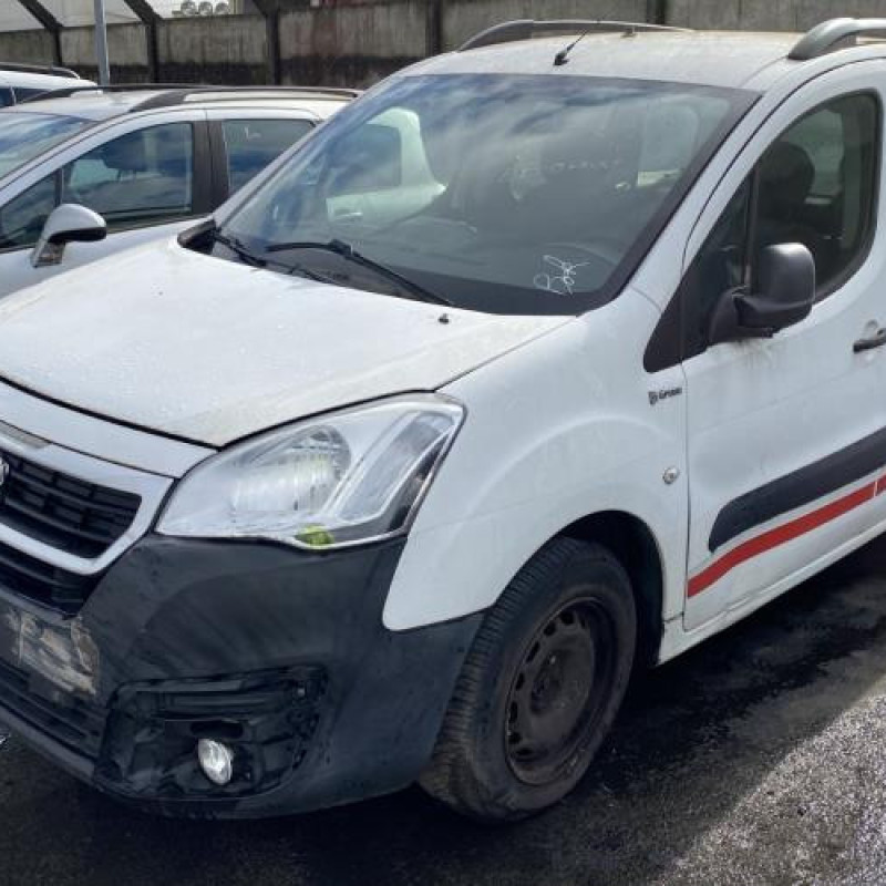 Aile avant gauche PEUGEOT PARTNER 2 Photo n°6