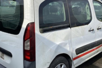 Aile avant gauche PEUGEOT PARTNER 2