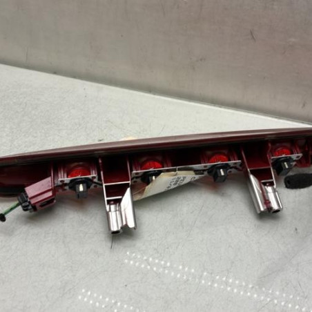 Feu arriere stop central PEUGEOT 208 1