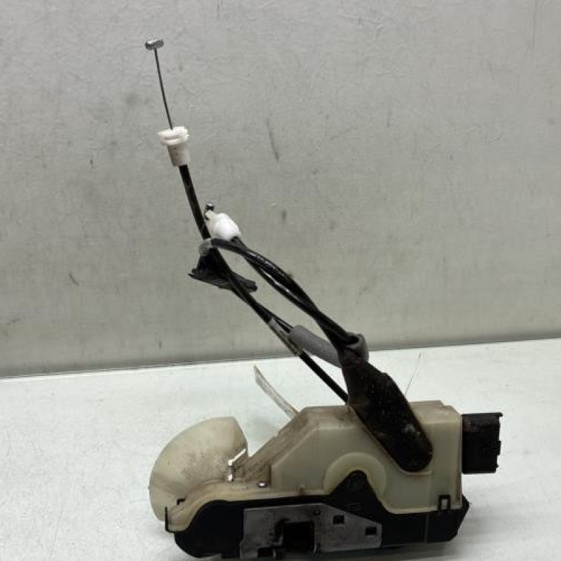 Serrure avant gauche PEUGEOT 208 1 Photo n°3