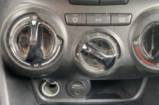 Serrure avant gauche PEUGEOT 208 1