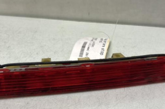 Feu arriere stop central PEUGEOT 207 Photo n°1