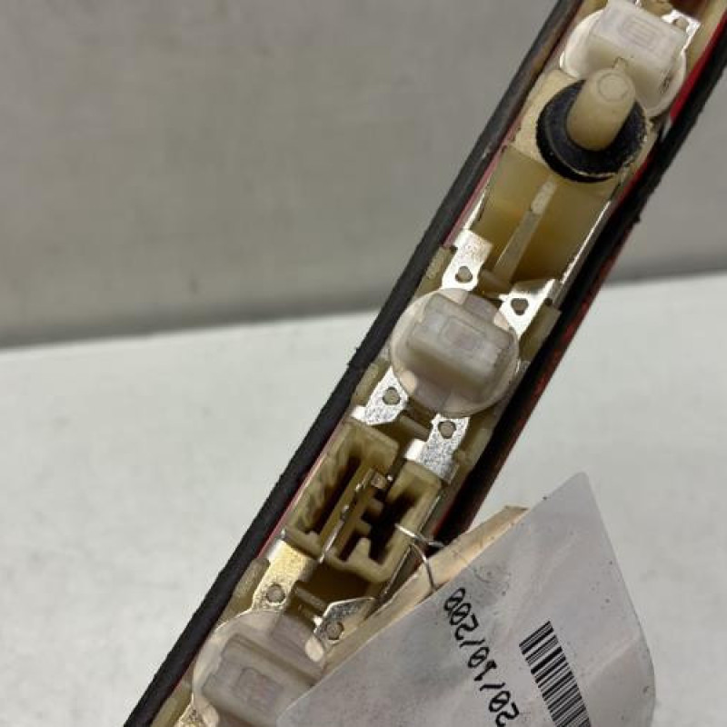 Feu arriere stop central PEUGEOT 207 Photo n°3