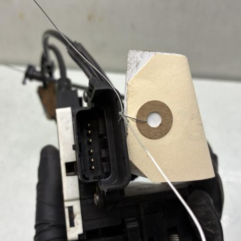 Serrure avant gauche PEUGEOT 207 Photo n°5