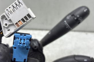 Com (Bloc Contacteur Tournant+Commodo Essuie Glace+Commodo Phare) CITROEN C3 2